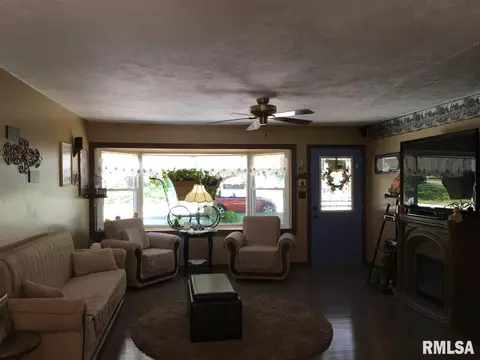 102 E Rio Dr, Washington, IL 61571 photo 10