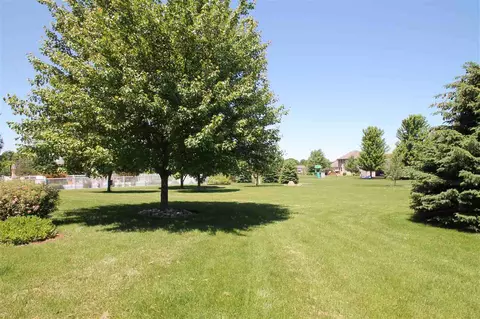 409 Windsor Dr, Germantown Hills, IL 61548 photo 34