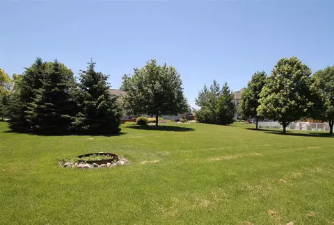 409 Windsor Dr, Germantown Hills, IL 61548 photo 33