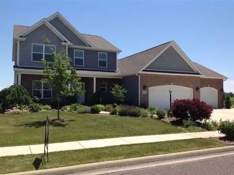 820 Stonebridge, Metamora, IL 61548 photo 1