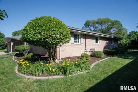 917 E Dunne, Morton, IL 61550 photo 2