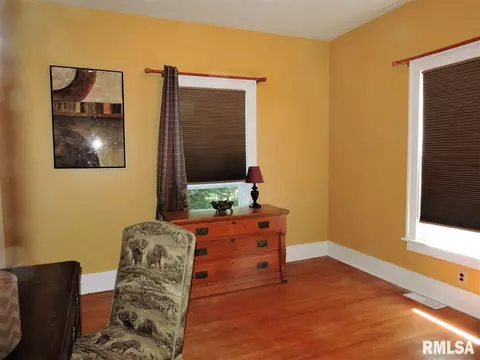 1217 Maple Ave, Macomb, IL 61455 photo 14