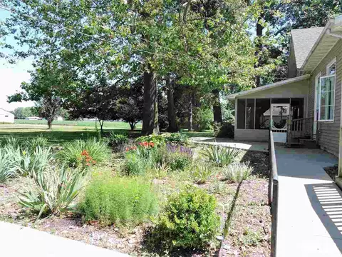 1217 Maple Ave, Macomb, IL 61455 photo 31
