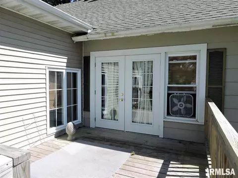 1217 Maple Ave, Macomb, IL 61455 photo 29