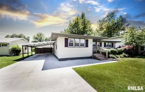 527 E Yeiser St, Macomb, IL 61455 photo 32