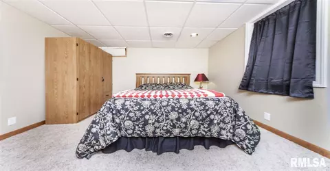 527 E Yeiser St, Macomb, IL 61455 photo 27
