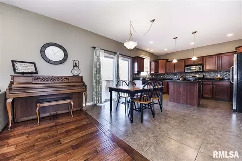 11611 N Ballymore Ave, Dunlap, IL 61525 photo 13