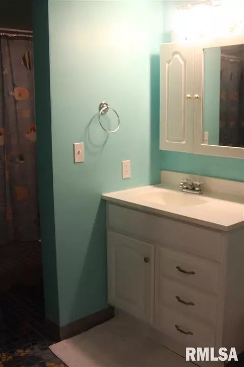 1600 Tower Rd, Macomb, IL 61455 photo 21