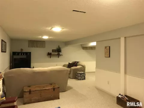 406 E Robinson, Goodfield, IL 61742 photo 18