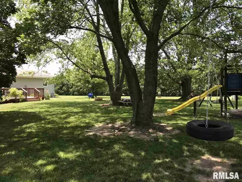 406 E Robinson, Goodfield, IL 61742 photo 19