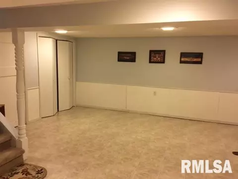 406 E Robinson, Goodfield, IL 61742 photo 13
