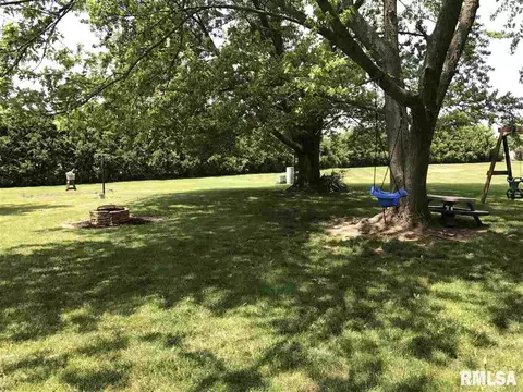 406 E Robinson, Goodfield, IL 61742 photo 23