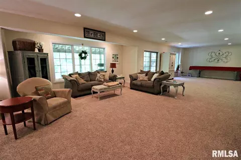 1026 S Copperpoint Dr, Dunlap, IL 61525 photo 27