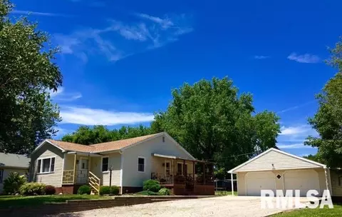 819 E 2nd, Delavan, IL 61734 photo 1