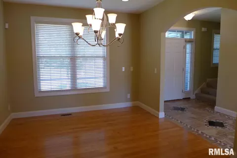 11612 N Dunmore Dr, Dunlap, IL 61525 photo 9