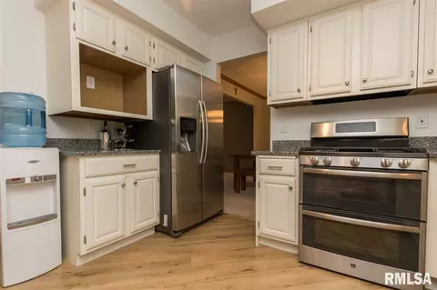 308 Broken Lance Ct, Dunlap, IL 61525 photo 7