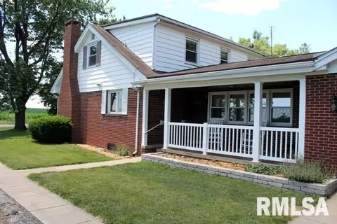 411 E Front St, Roanoke, IL 61561 photo 27