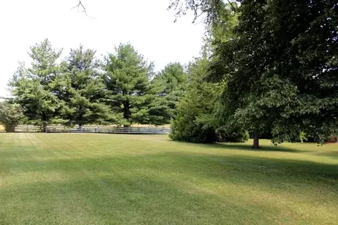 411 E Front St, Roanoke, IL 61561 photo 23