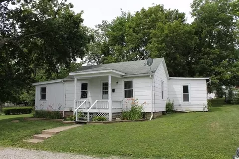 208 S Creamery St, Eureka, IL 61530 photo 25