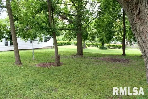 208 S Creamery St, Eureka, IL 61530 photo 21
