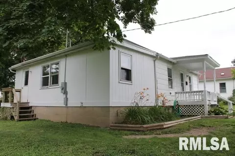 208 S Creamery St, Eureka, IL 61530 photo 24