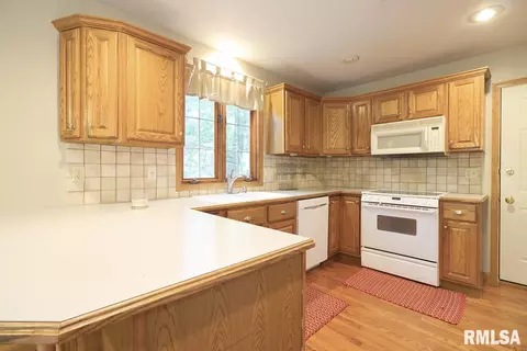 4634 Tewkesbury Ct, Mapleton, IL 61547 photo 4