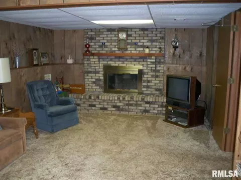 1500 E Chestnut St, Canton, IL 61520 photo 12