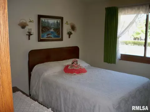 1500 E Chestnut St, Canton, IL 61520 photo 7