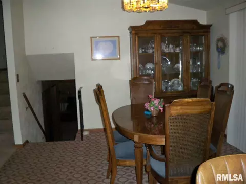 1500 E Chestnut St, Canton, IL 61520 photo 3