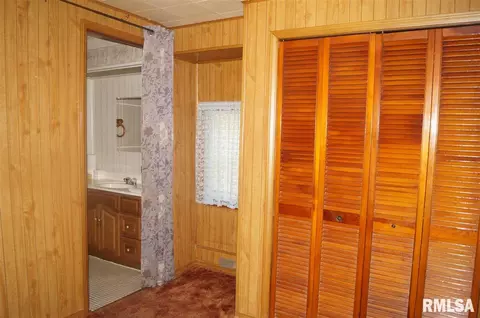 321 W Division St, Norris, IL 61553 photo 17