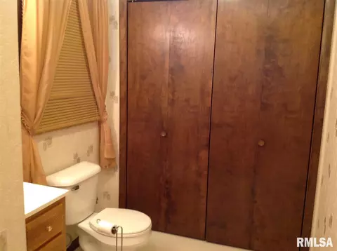 802 E Michigan, Metamora, IL 61548 photo 31