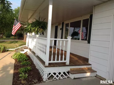 802 E Michigan, Metamora, IL 61548 photo 3