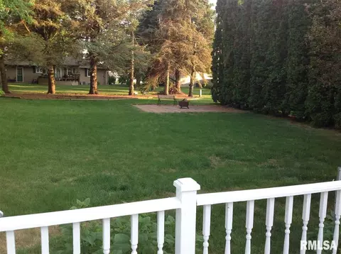 802 E Michigan, Metamora, IL 61548 photo 9