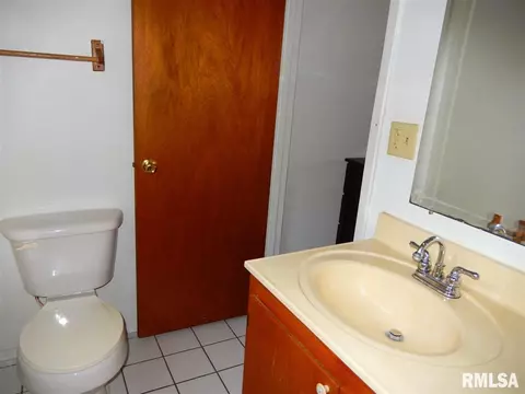 306 W Murray St, Macomb, IL 61455 photo 10