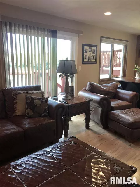 9926 W Guinivere Dr, Mapleton, IL 61547 photo 5