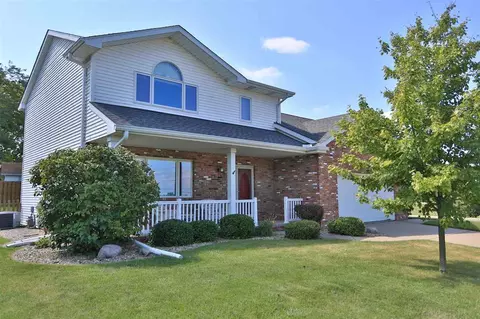 12504 N Cedar Bluff Dr, Dunlap, IL 61525 photo 2