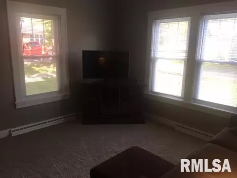 508 N Callender, Eureka, IL 61530 photo 3