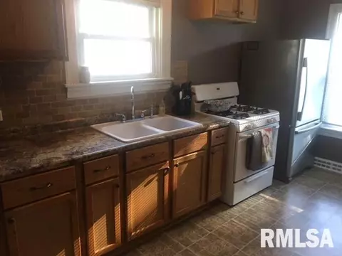 508 N Callender, Eureka, IL 61530 photo 5