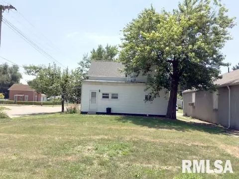 659 E Pine St, Canton, IL 61520 photo 28