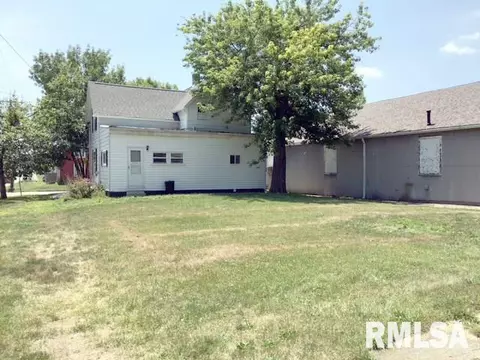 659 E Pine St, Canton, IL 61520 photo 27