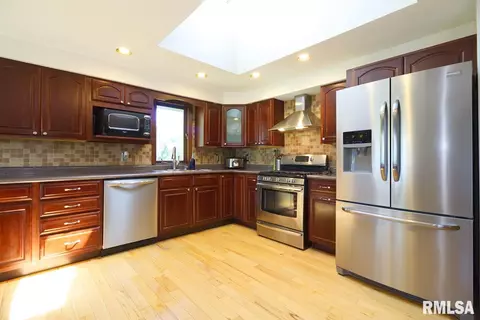 4109 S Lake Camelot St, Mapleton, IL 61547 photo 8