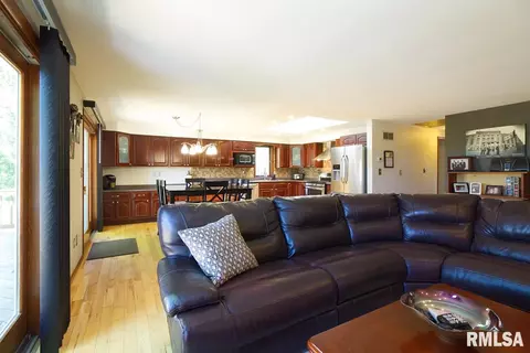 4109 S Lake Camelot St, Mapleton, IL 61547 photo 11