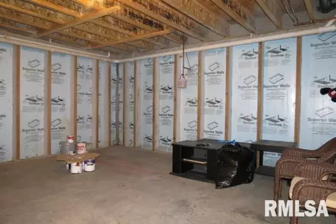 2319 W Marks Pl, Dunlap, IL 61525 photo 31
