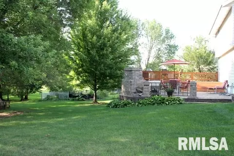 1906 Century Dr, Eureka, IL 61530 photo 29