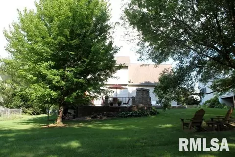 1906 Century Dr, Eureka, IL 61530 photo 28