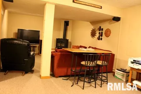 1906 Century Dr, Eureka, IL 61530 photo 24