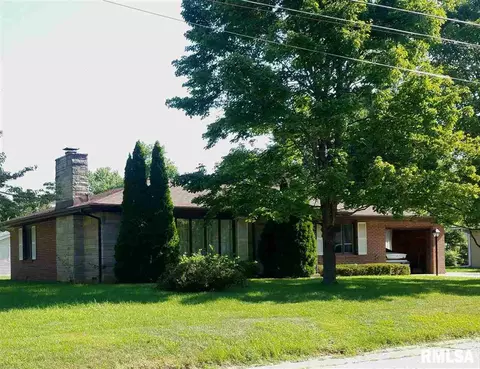 806 E Piper, Macomb, IL 61455 photo 1