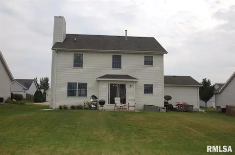 2323 W Marks Pl, Dunlap, IL 61525 photo 3