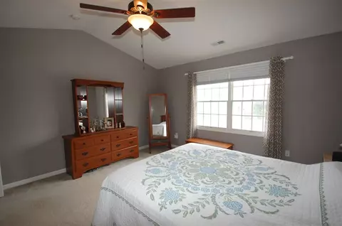 2323 W Marks Pl, Dunlap, IL 61525 photo 16