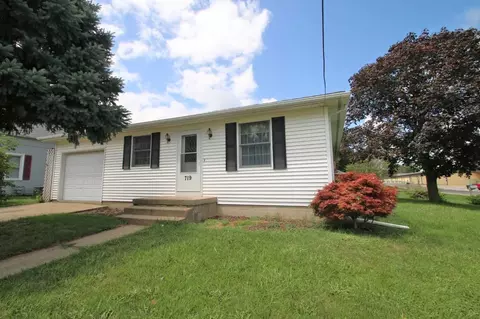 719 E Chatham St, Metamora, IL 61548 photo 3